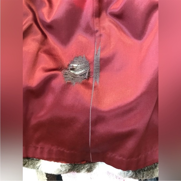 Stunning coat ❤️🍁 - Picture 9 of 11